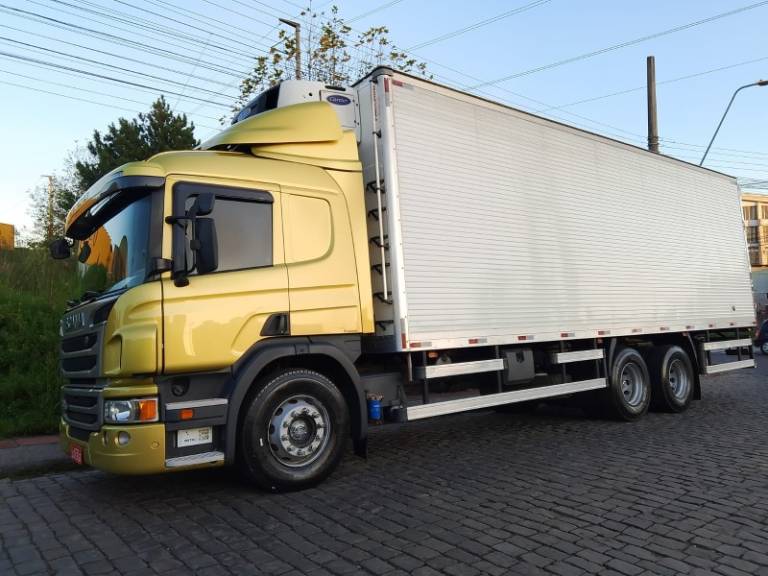 SCANIA - P-310 - 2018/2018 - Dourada - R$ 595.000,00