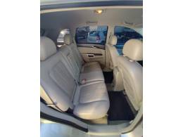 CHEVROLET - CAPTIVA - 2009/2010 - Prata - R$ 36.000,00