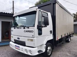 FORD - CARGO 815 - 2011/2012 - Branca - R$ 199.000,00