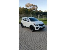 FIAT - MOBI - 2016/2017 - Branca - R$ 47.900,00