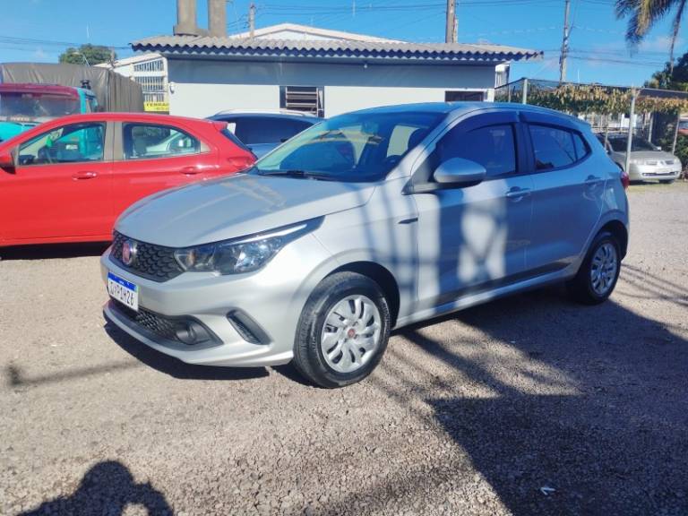 FIAT - ARGO - 2020/2020 - Prata - R$ 56.000,00
