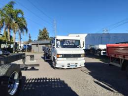 MERCEDES-BENZ - 709 - 1993/1994 - Branca - R$ 130.000,00