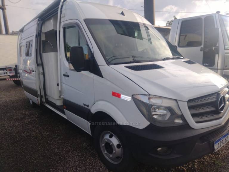 MERCEDES-BENZ - SPRINTER - 2016/2017 - Branca - R$ 330.000,00