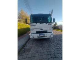 FORD - CARGO 2428 - 2010/2011 - Branca - R$ 269.000,00
