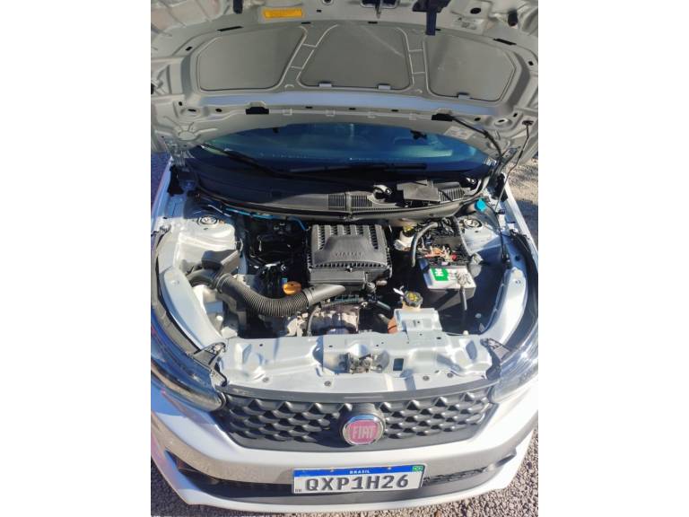 FIAT - ARGO - 2020/2020 - Prata - R$ 56.000,00