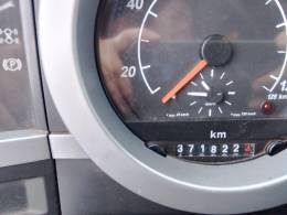 FORD - CARGO 815 - 2011/2012 - Branca - R$ 199.000,00