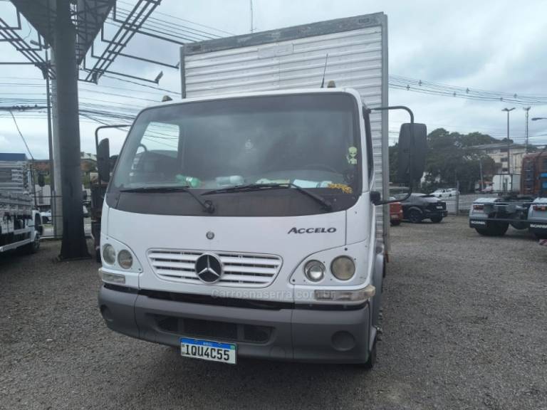 MERCEDES-BENZ - ACCELO 915 - 2010/2010 - Branca - R$ 169.000,00