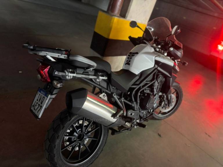 TRIUMPH - TIGER 1200XCA - 2015/2015 - Branca - R$ 53.000,00