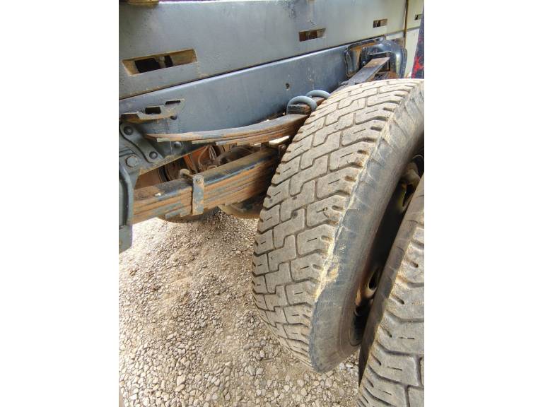 CHEVROLET - D-60 - 1980/1980 - Azul - R$ 45.000,00