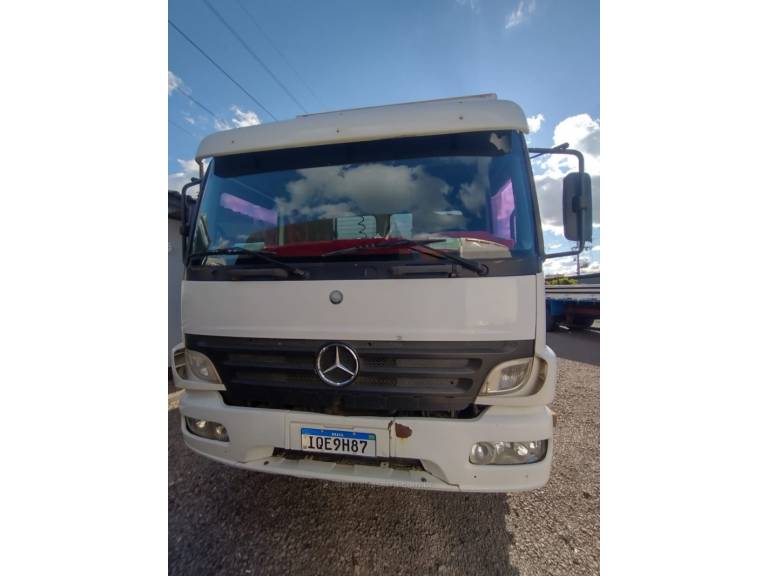 MERCEDES-BENZ - ATEGO 1518 - 2009/2009 - Branca - R$ 215.000,00