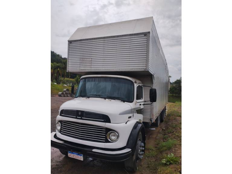 MERCEDES-BENZ - L-1313 - 1975/1975 - Branca - R$ 140.000,00