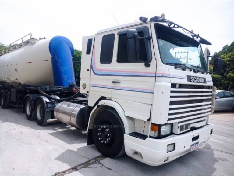 SCANIA - R-113 - 1997/1998 - Branca - R$ 155.000,00