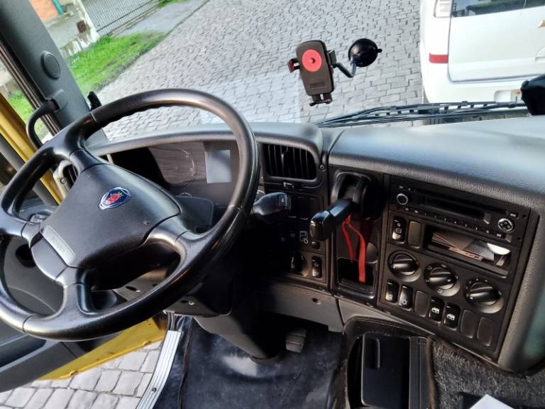 SCANIA - P-310 - 2018/2018 - Dourada - R$ 595.000,00