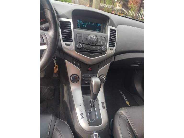 CHEVROLET - CRUZE - 2013/2014 - Cinza - R$ 62.000,00