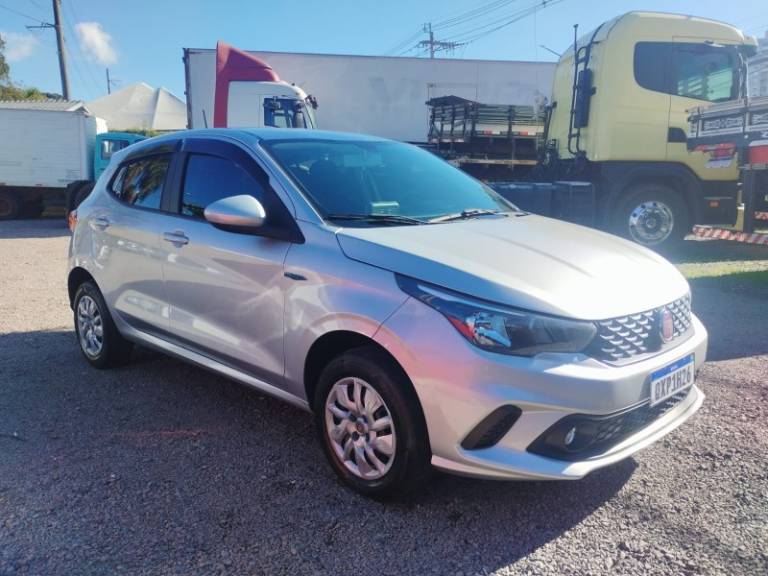 FIAT - ARGO - 2020/2020 - Prata - R$ 56.000,00