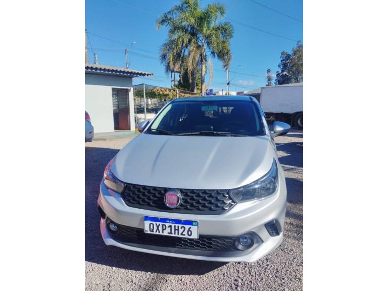 FIAT - ARGO - 2020/2020 - Prata - R$ 56.000,00