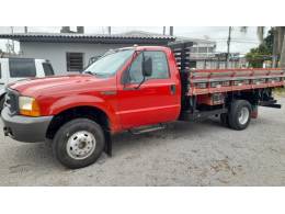 FORD - F-4000 - 2000/2001 - Vermelha - R$ 120.000,00