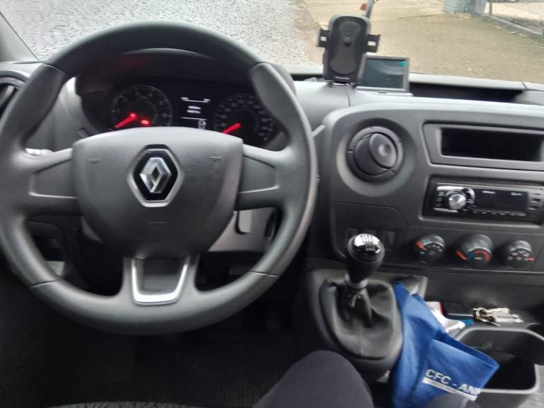 RENAULT - MASTER - 2022/2023 - Branca - R$ 185.000,00